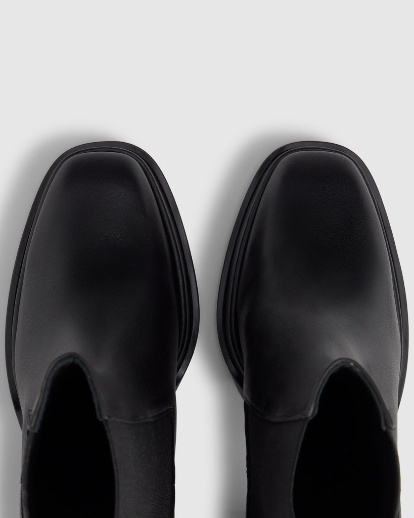 Botín de tacón Bimba en napa con cierre elástico