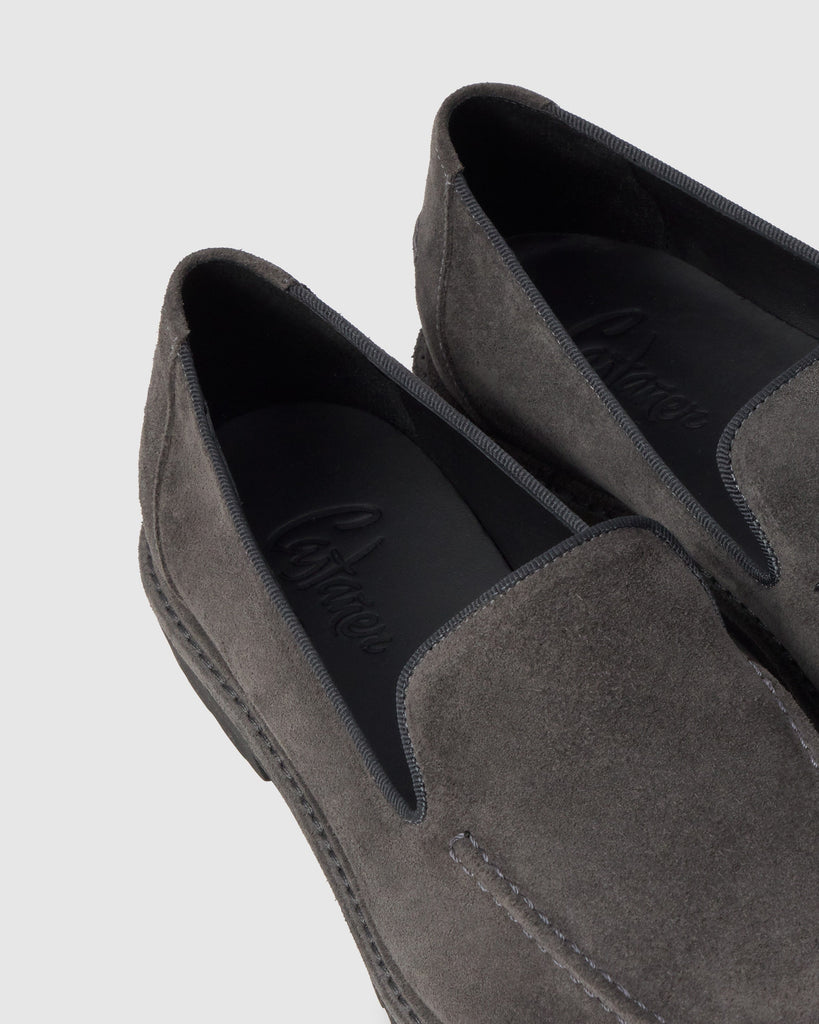 Slipper Lucas en serraje con suela de crepex